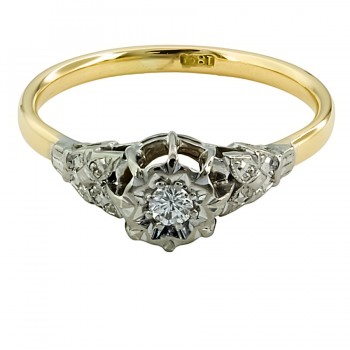 18ct gold Diamond solitaire Ring size R